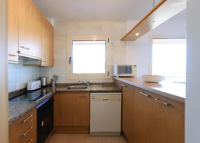 Lets Holidays Pool And Sea Views With 1 Parking Space Appartamento *