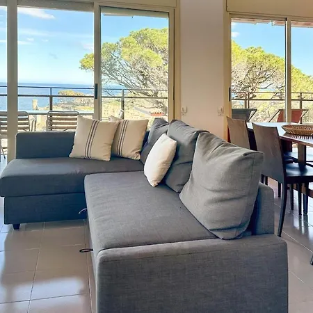 Pool And Sea Views With 1 Parking Space * Tossa de Mar