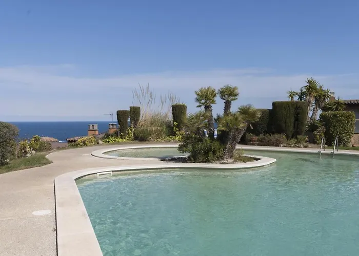 Apartment Lets Holidays Pool And Sea Views With 1 Parking Space
