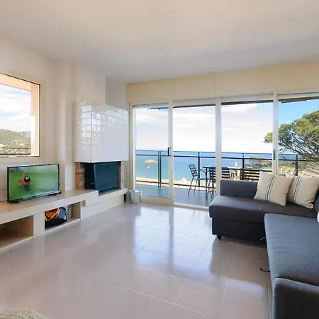 Апартаменты Pool And Sea Views With 1 Parking Space