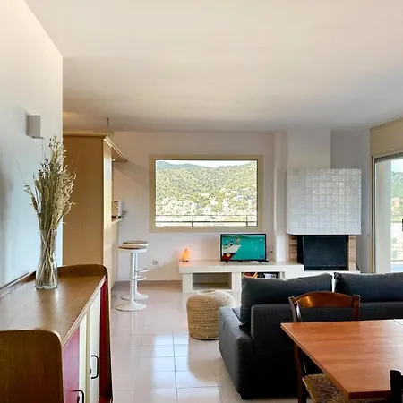 Pool And Sea Views With 1 Parking Space Тосса-де-Мар